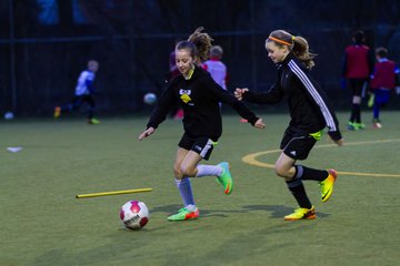 Bild 16 - C-Juniorinnen KT Training